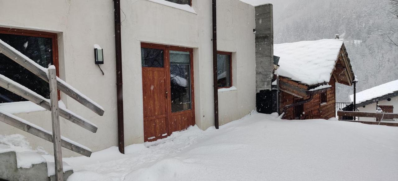Appartement Montagnard à Val-Cenis 4-6 personnes Lanslebourg-Mont-Cenis Extérieur photo